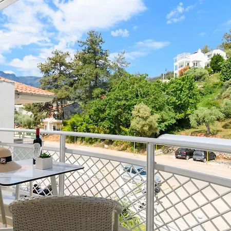 公寓 Niki 克里斯阿穆迪亚