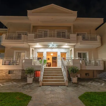 Niki 克里斯阿穆迪亚